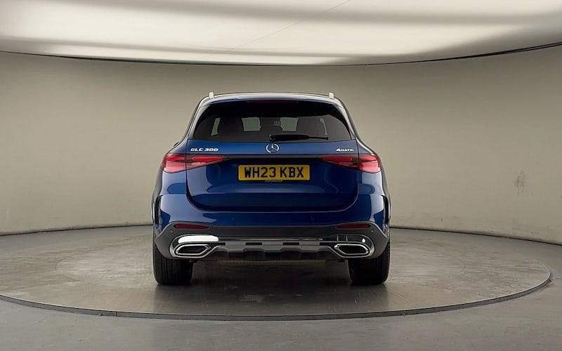 Used Mercedes GLC300 AMG Line Premium Plus 258 HP (189 kW) 2025 Estate