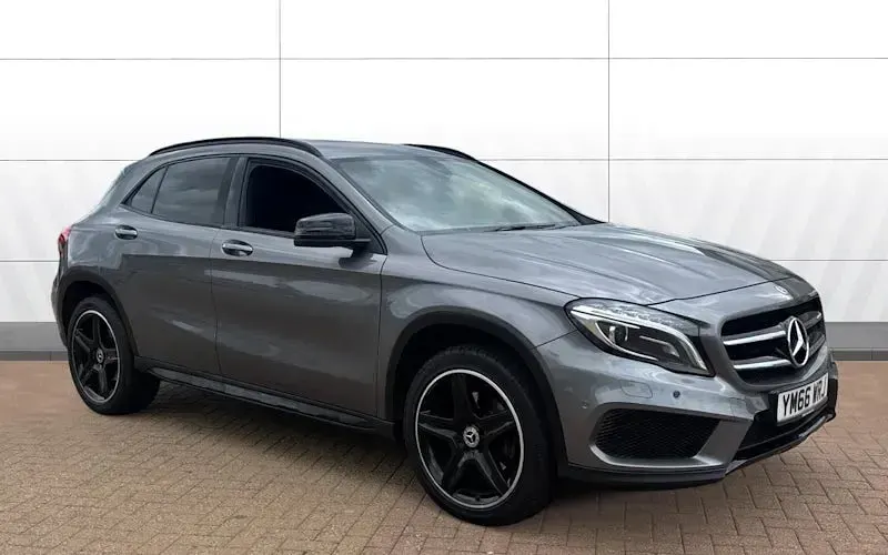 Usado Mercedes GLA250 AMG line 211 HP (155 kW) 2016 SUV