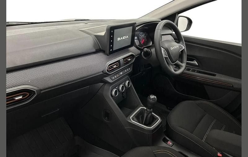 Used Dacia Sandero Journey 90 HP (66 kW) 2023 Orange SUV