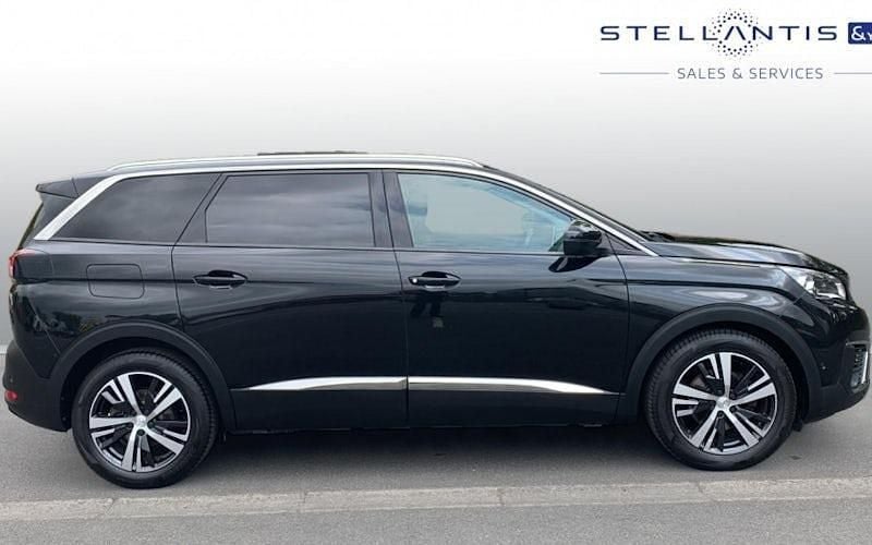 Used Peugeot 5008 Allure 131 HP (96 kW) 2020 Estate