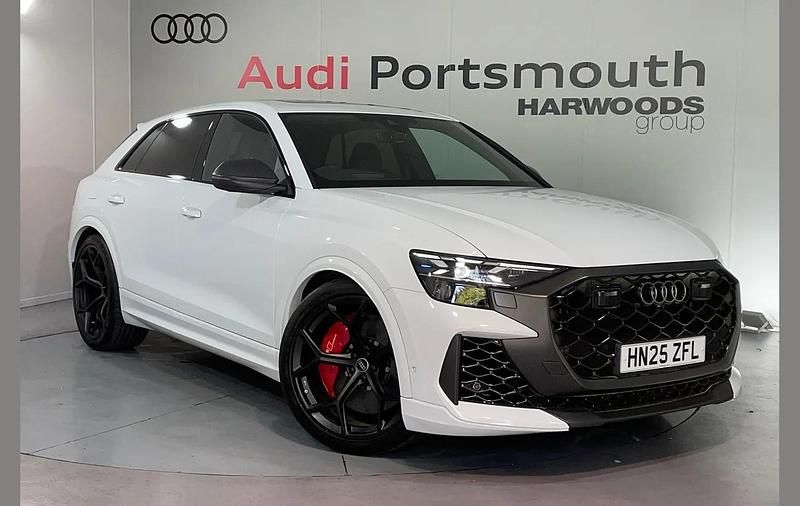 Begagnad Audi RS Q8 Design 640 HK (470 kW) 2025 SUV
