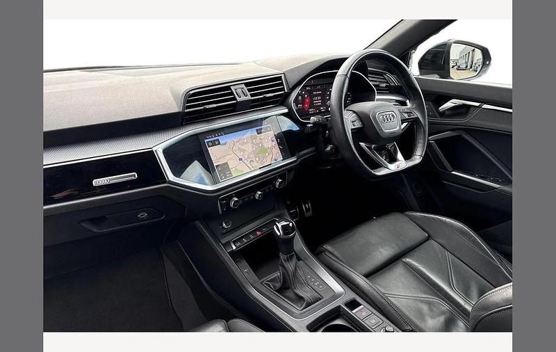 Used Audi Q3 Black Edition 150 HP (110 kW) 2023 Navarra blue SUV