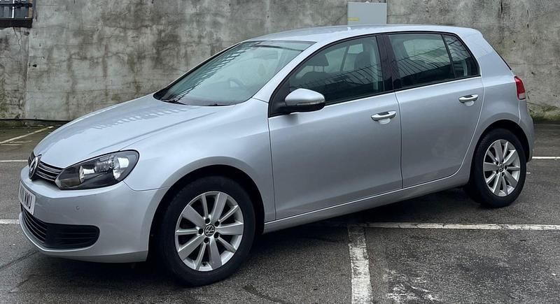 Used VW Golf VI Match 105 HP (77 kW) 2011 Silver Hatchback