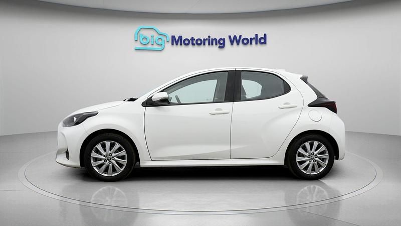 Used Toyota Yaris Hybrid 114 HP (83 kW) 2022