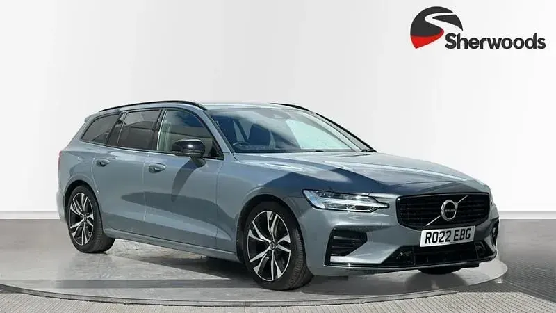 Used Volvo V60 R-Design 163 HP (119 kW) 2021 Estate