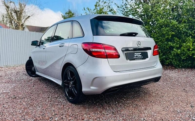 Used Mercedes B200 AMG line 136 HP (100 kW) 2018 Silver MPV