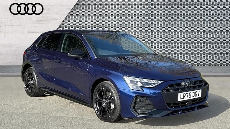 Used Audi A3 e-tron Black Edition 204 HP (150 kW) 2025 Blue Hatchback