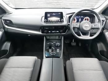 Used Nissan X-Trail Acenta 213 HP (156 kW) 2024 Silver SUV