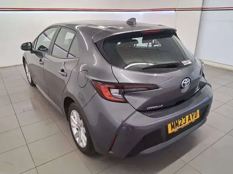Used Toyota Corolla 138 HP (101 kW) 2023 Grey Hatchback