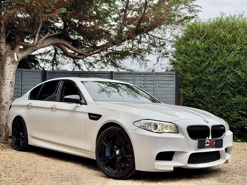 White Used 2013 BMW M5 Sedan | £18,790 (Fair price) - Image 1/4