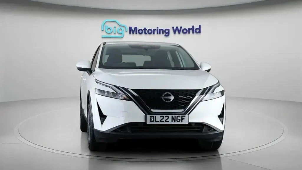 Used Nissan Qashqai S 140 HP (102 kW) 2022 White SUV