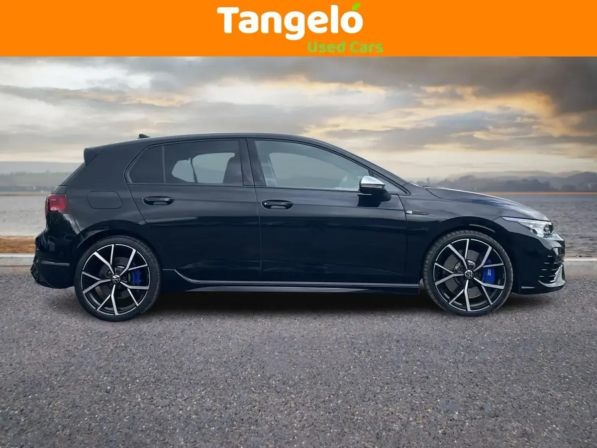 Usado VW Golf VIII R 320 HP (235 kW) 2023 Preto Citadino