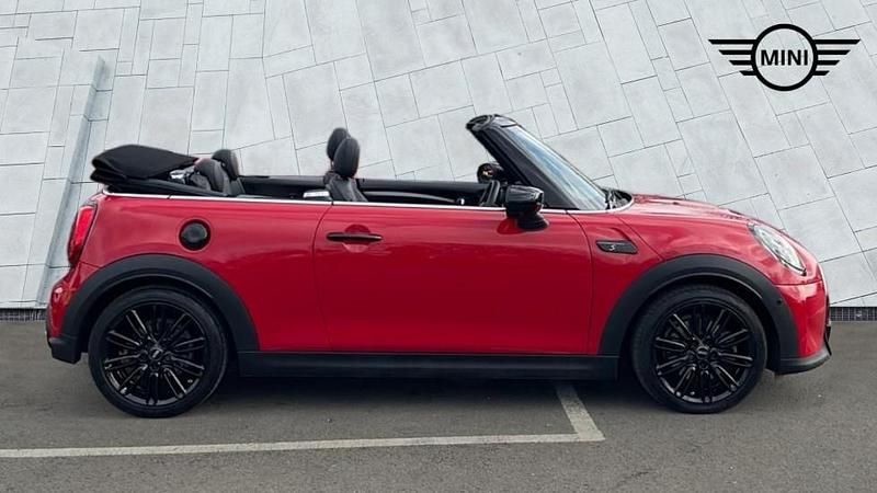 Used Mini Cooper S Exclusive 176 HP (129 kW) 2023 Red Hatchback