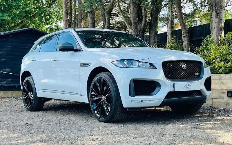 Used Jaguar F-Pace 300 HP (220 kW) 2020 SUV