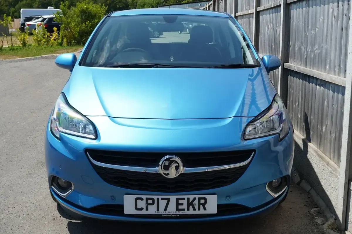 Used Vauxhall Corsa 90 HP (66 kW) 2017 Blue Hatchback
