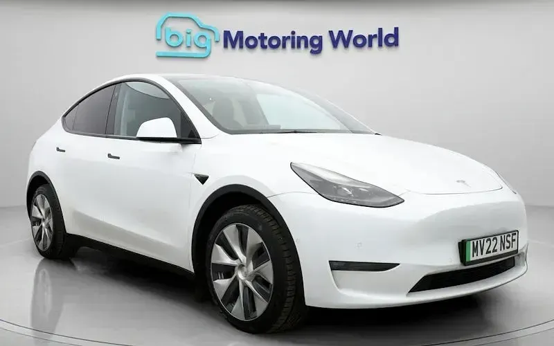 Used Tesla Model Y Long Range AWD 378 kW (514 HP) 2022 SUV