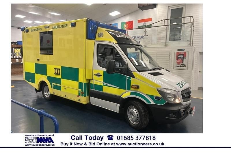 Used Mercedes Sprinter 190 HP (139 kW) 2018 White Van