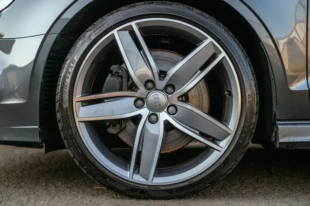 Used Audi A3 Basis 300 HP (220 kW) 2019 Grey Sedan