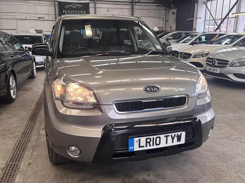 Used Kia Soul 126 HP (92 kW) 2010 Silver SUV
