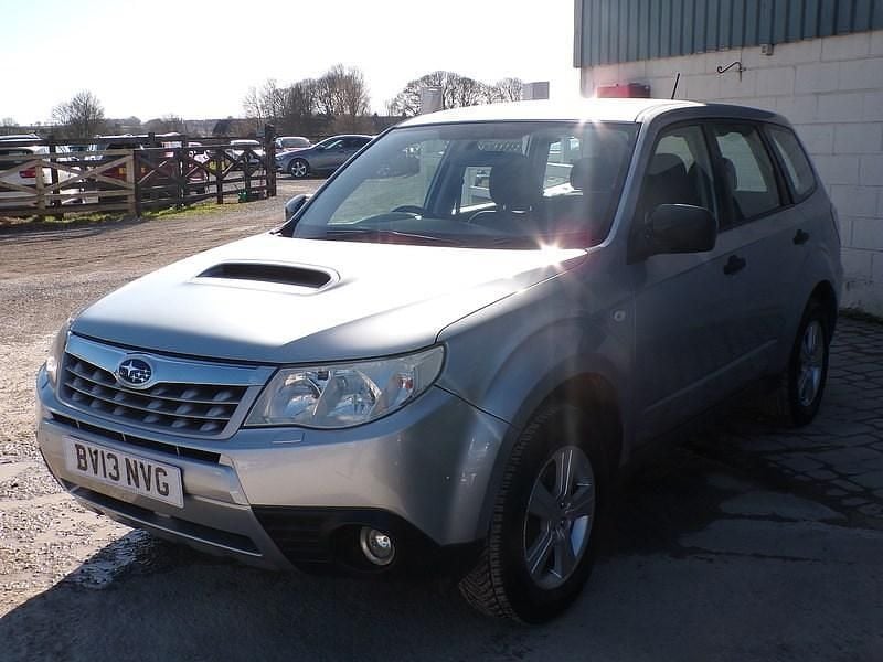Used Subaru Forester 2013 Silver SUV