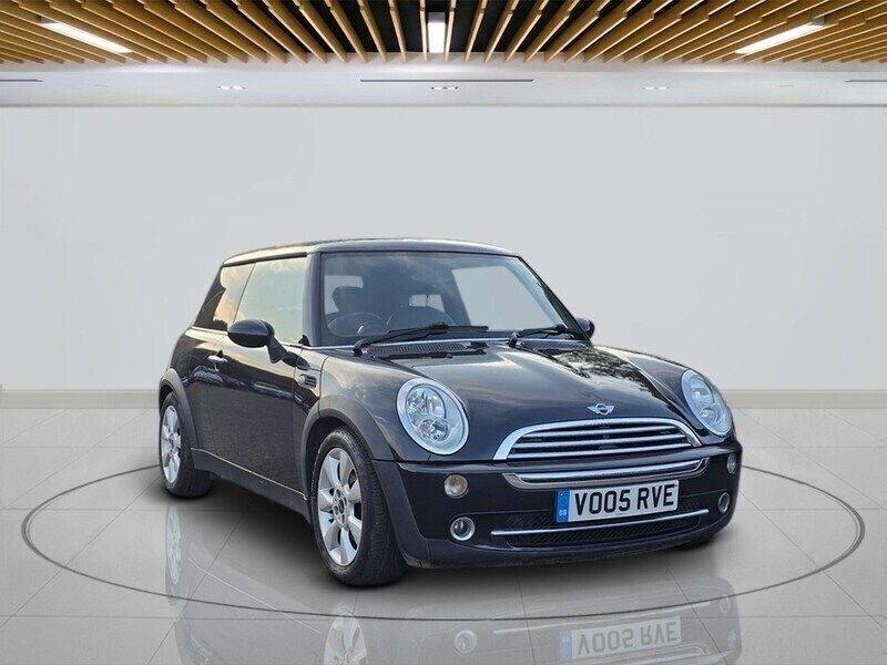 Black Used 2005 Mini Cooper Hatch Hatchback | £990 - Image 1/4