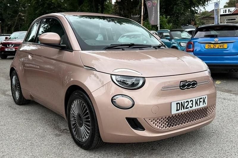 Used 2023 Fiat 500e Star Hatchback | £13,995 (Fair price) - Image 1/1