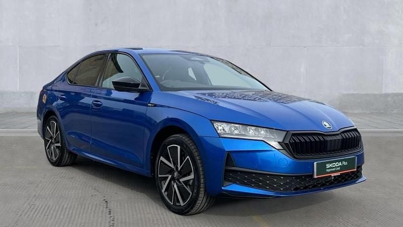 New Skoda Octavia SportLine 150 HP (110 kW) 2026 Race blue Hatchback