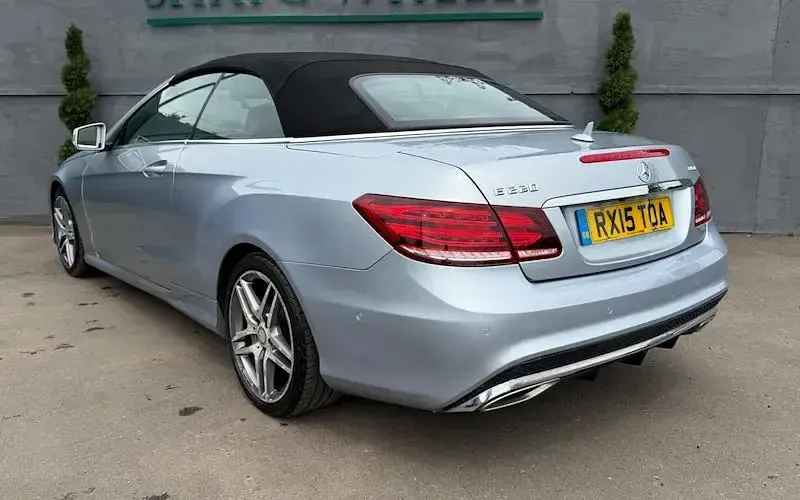Used Mercedes E220 AMG line 177 HP (130 kW) 2015 Cabriolet