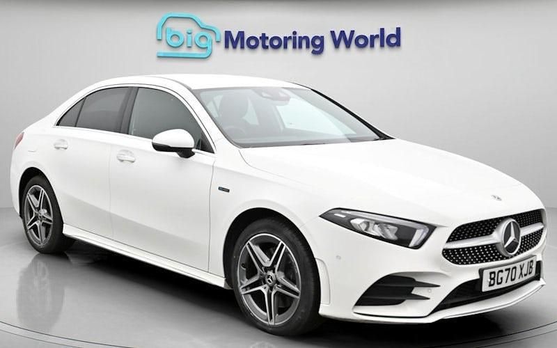 Used Mercedes A250 AMG line 259 HP (190 kW) 2021 White Sedan