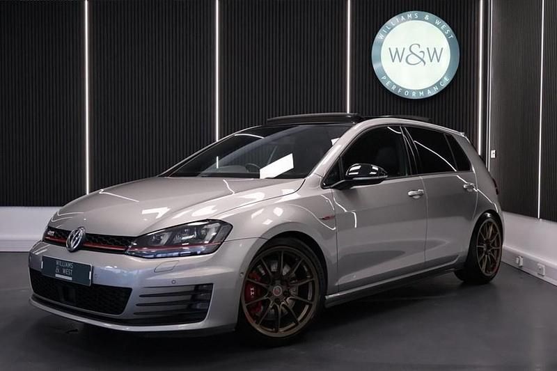 Used VW Golf VII GTI 2015