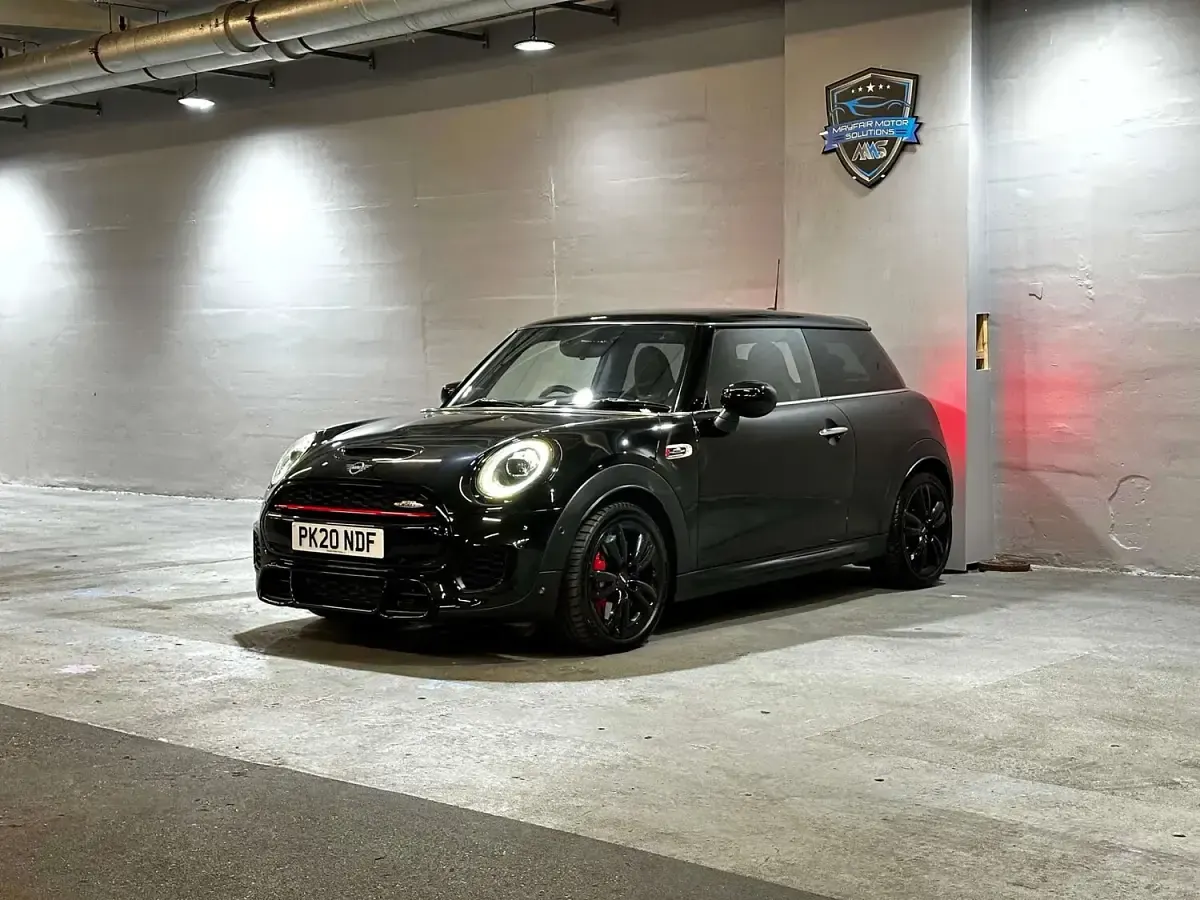 Used Mini John Cooper Works Hatch 231 HP (169 kW) 2020 Black Hatchback