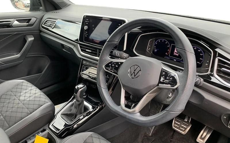 Used VW T-Roc R-line 150 HP (110 kW) 2025 SUV