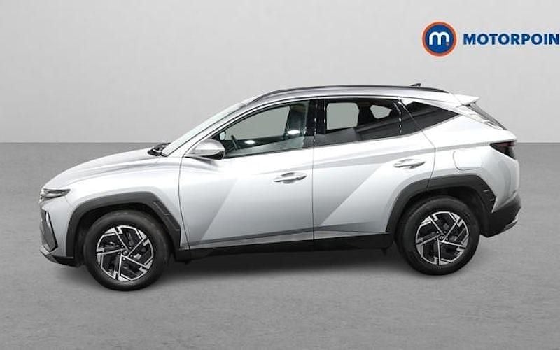 Used Hyundai Tucson Advanced 160 HP (117 kW) 2025 Silver SUV