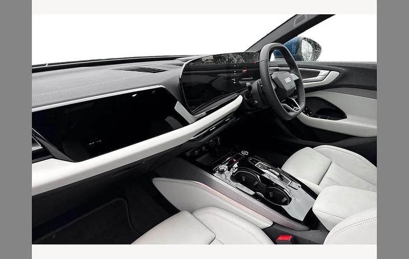 Used Audi A5 S-Line 200 HP (147 kW) 2025 Blue Sedan