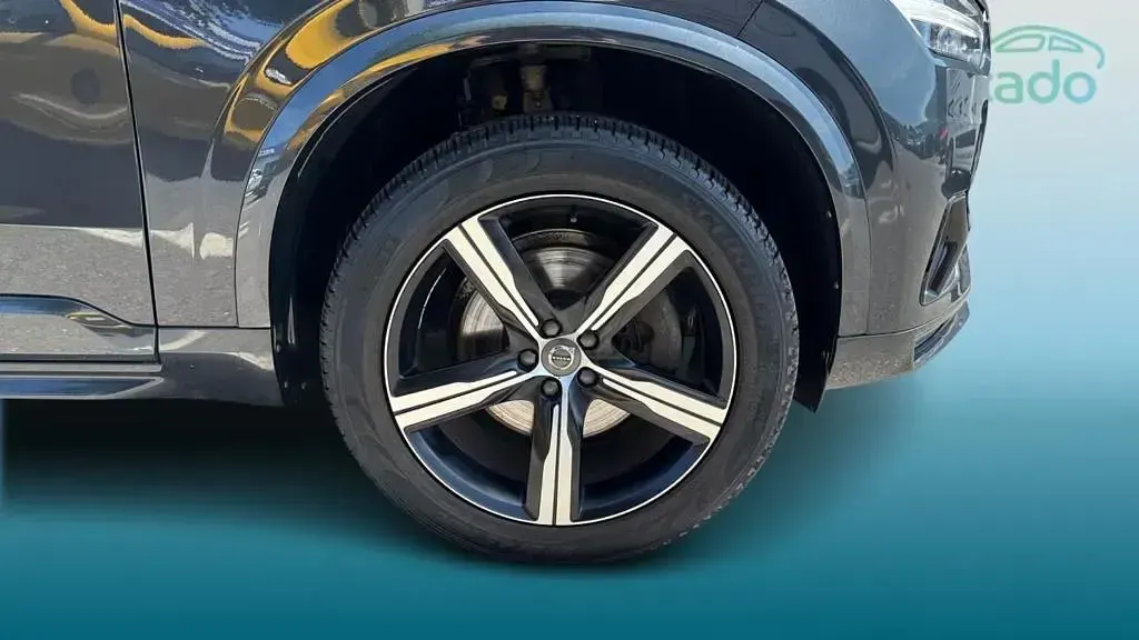 Used Volvo XC90 R-Design 2018 Grey SUV