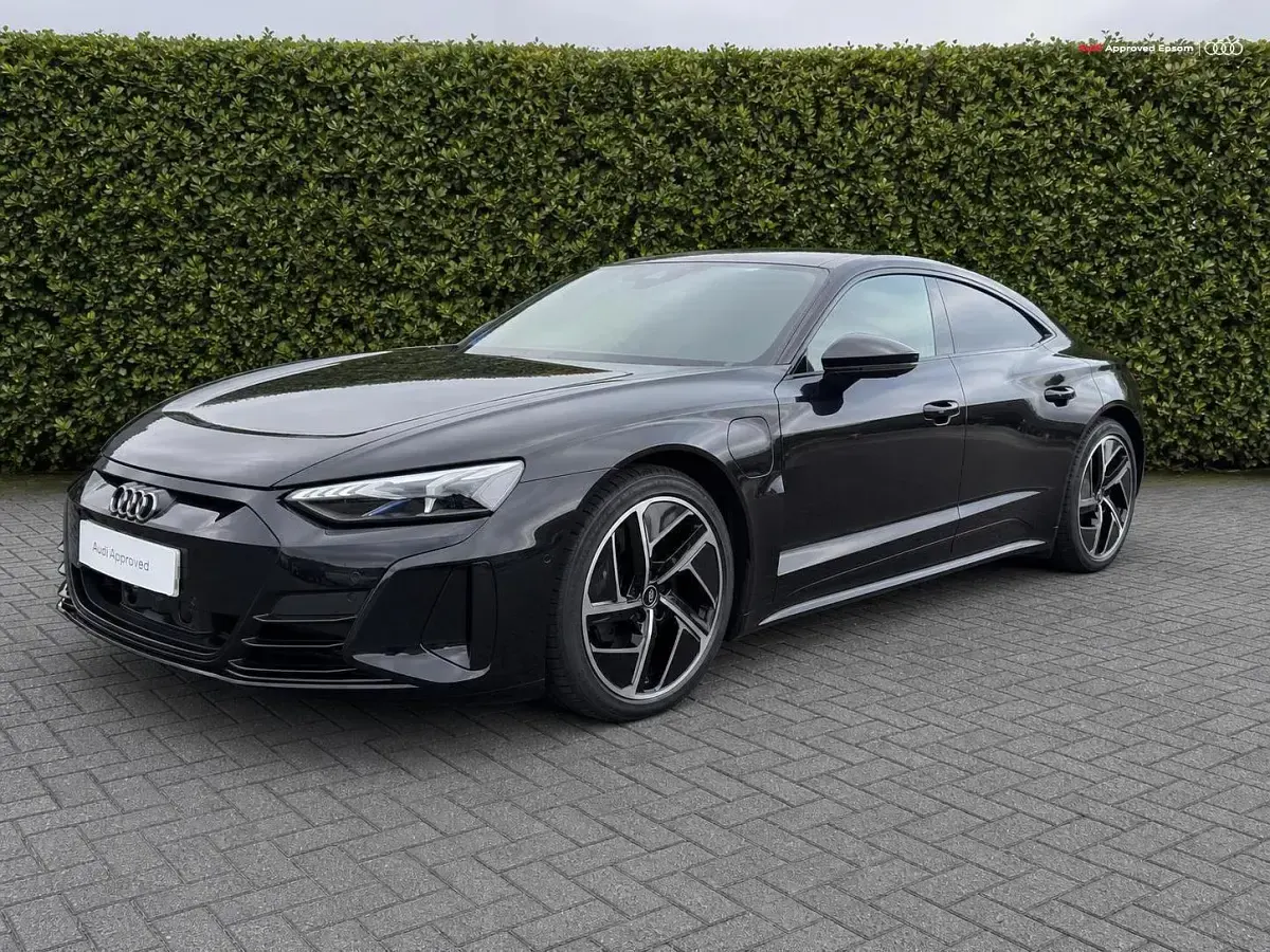 Used Audi e-tron GT quattro Business 435 kW (592 HP) 2025 Black Sedan