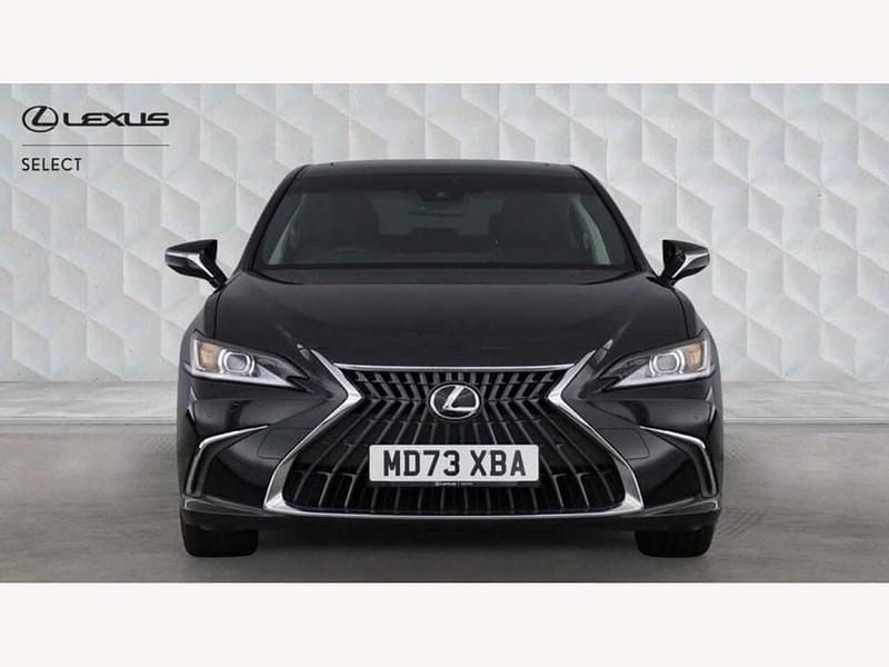 Used Lexus ES300H 214 HP (157 kW) 2024 Black Sedan