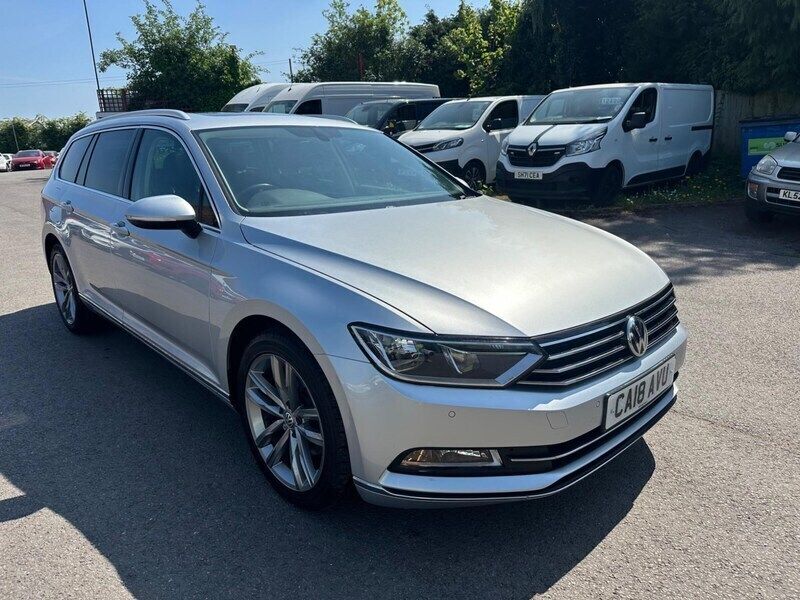 Silver Used 2018 VW Passat GT Estate | £12,499 (Fair price) - Image 1/4