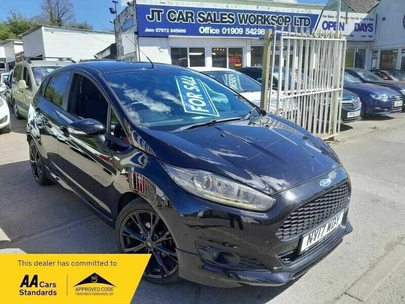 Black Used 2017 Ford Fiesta ST-Line Hatchback | £7,250 (Fair price) - Image 1/2