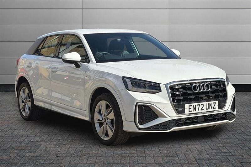 Used Audi Q2 S-Line 150 HP (110 kW) 2023 Ibis white SUV