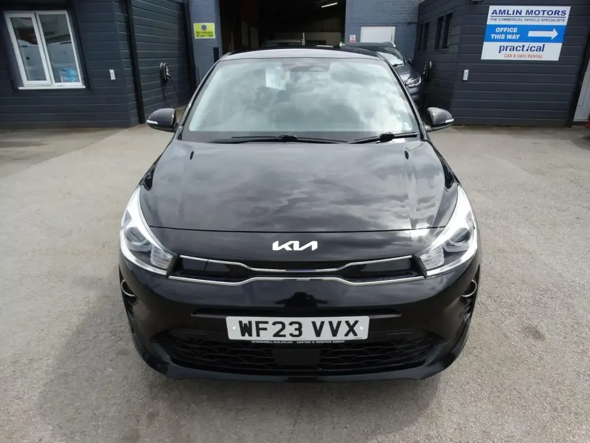 Used Kia Rio 83 HP (61 kW) 2023 Black Hatchback