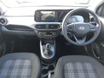 New Hyundai i10 Premium 79 HP (58 kW) 2026 Pearl  meta blue Hatchback