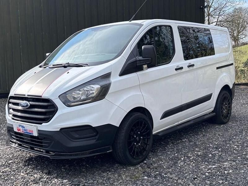 Used Ford Transit Custom 105 HP (77 kW) 2019 White Van