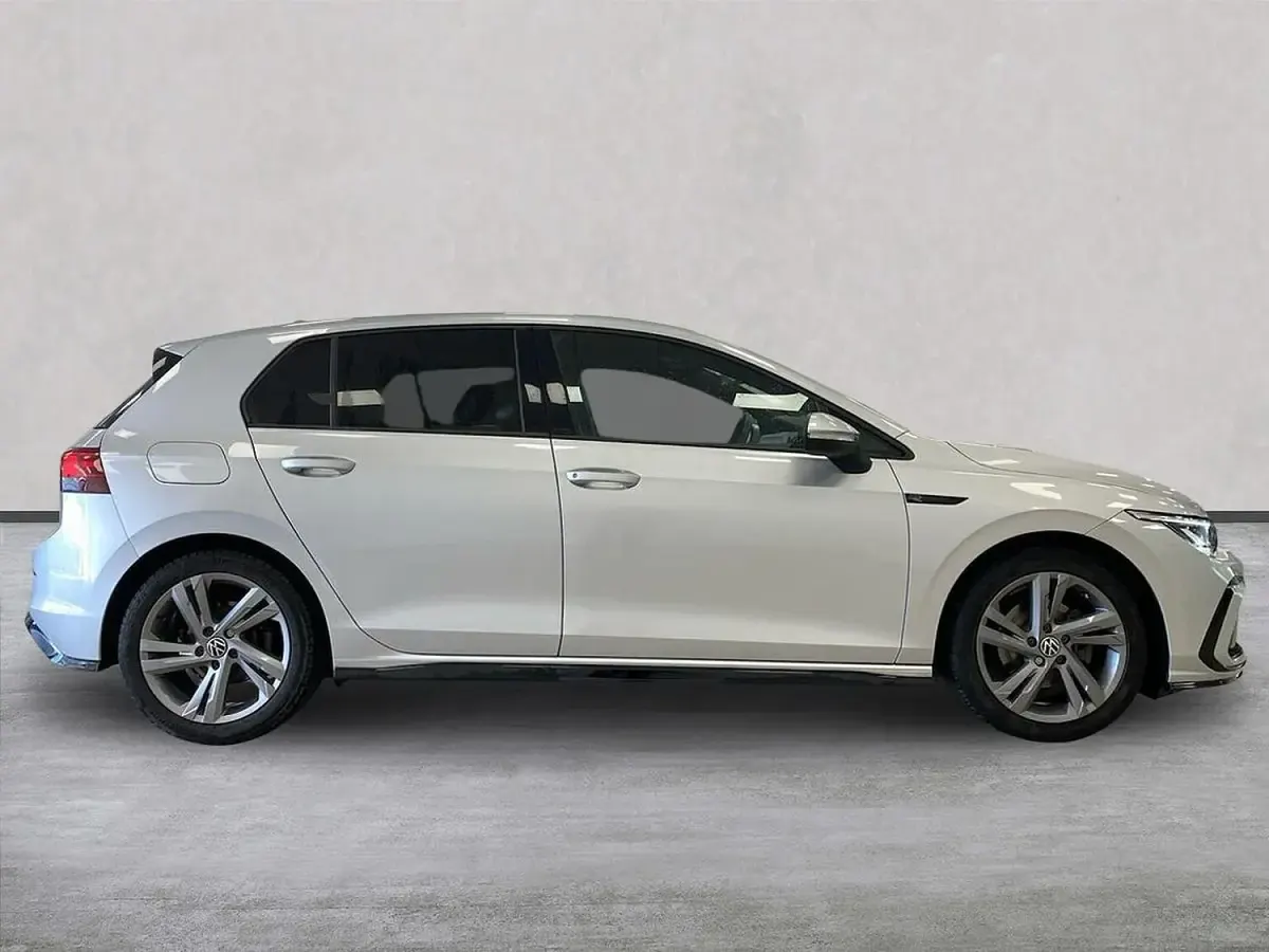Used VW Golf VII R-line 150 HP (110 kW) 2021 Silver Hatchback