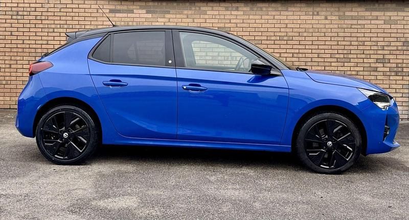 Used Vauxhall Corsa-e SRi 50 kW (68 HP) 2021 Blue Hatchback