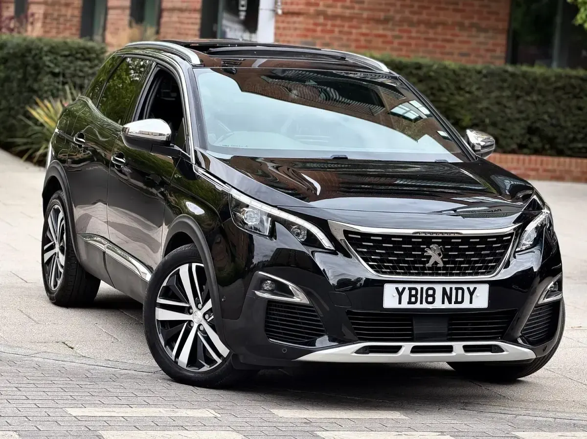Begagnad Peugeot 3008 GTi 2018 Svart SUV