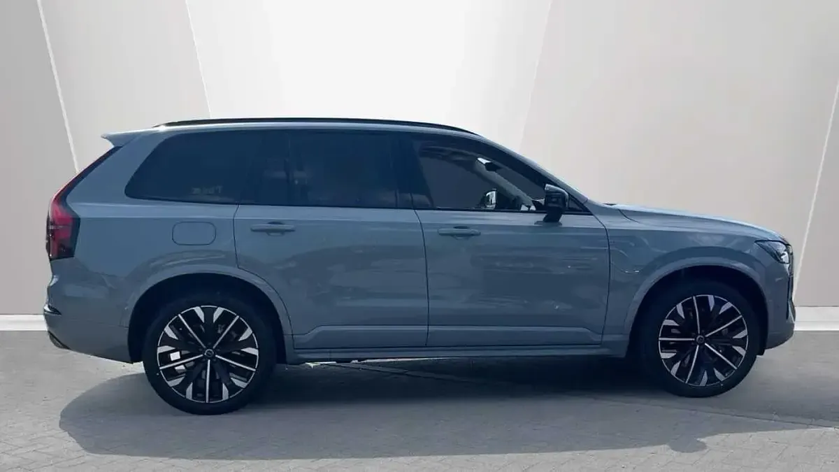 Neu Volvo XC90 Ultra 455 PS (334 kW) 2026 Grau SUV