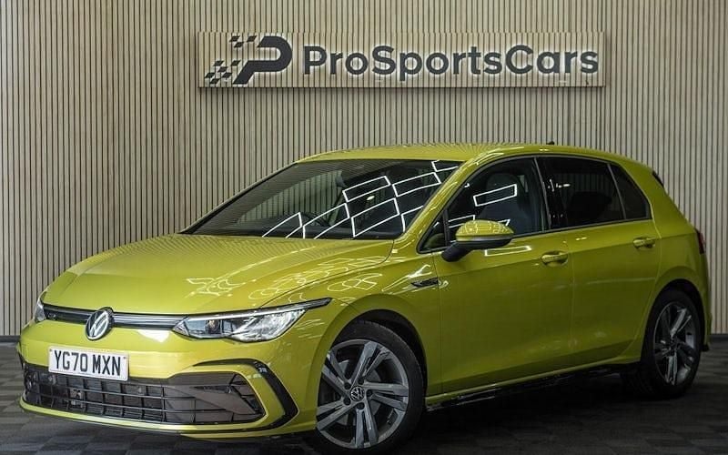 Second-hand VW Golf VIII R-line 150 CP (110 kW) 2024 Hatchback