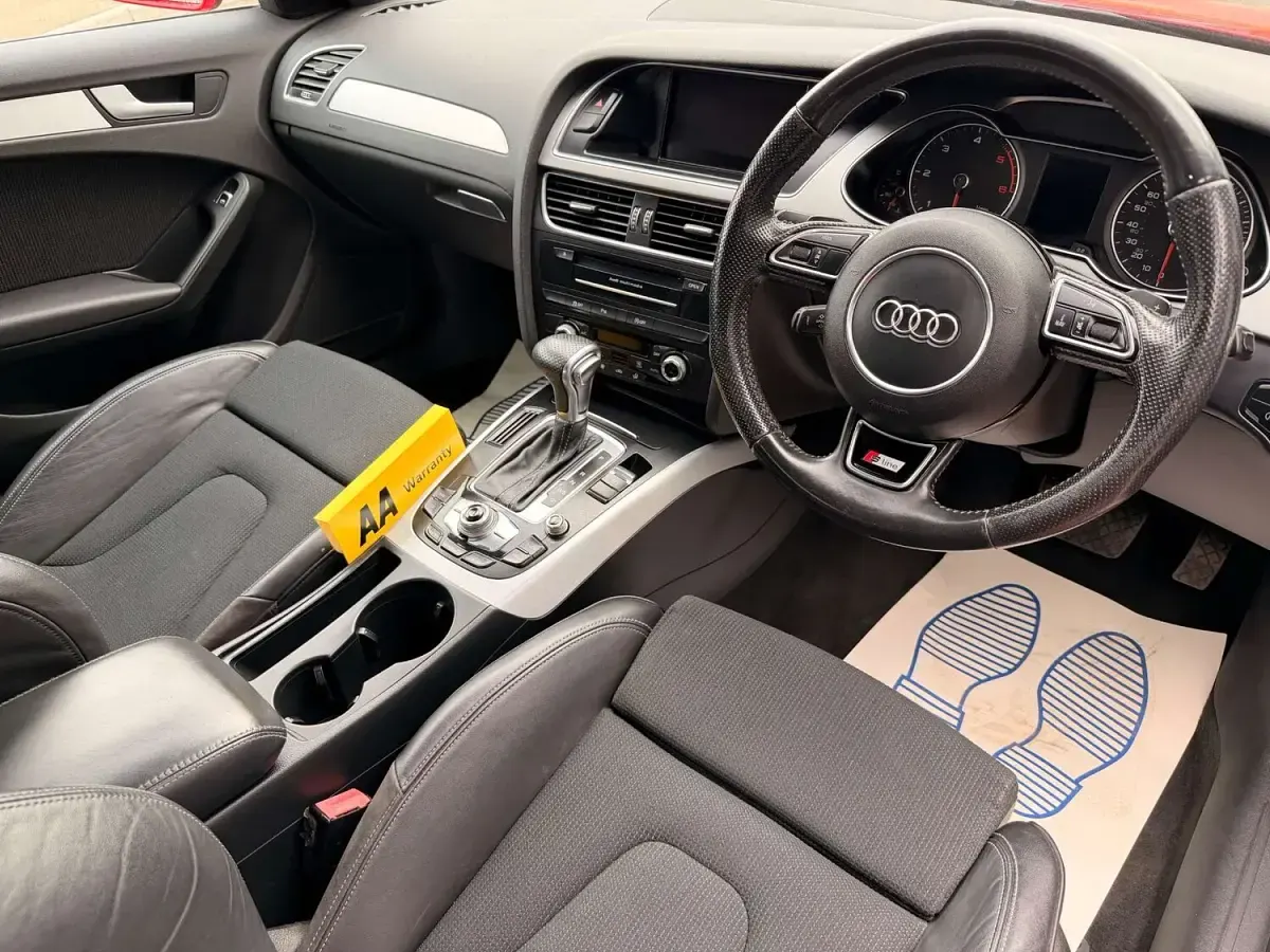 Used Audi A4 S-Line 150 HP (110 kW) 2014 Red Sedan