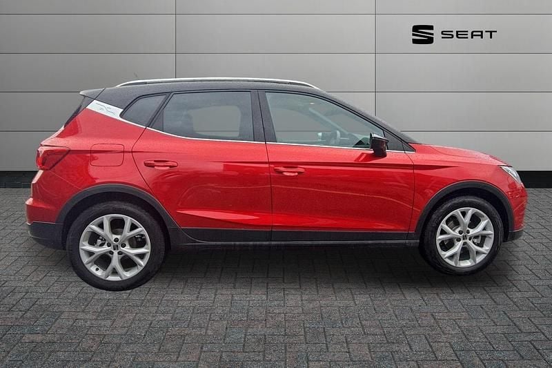 Used Seat Arona FR 114 HP (83 kW) 2025 Red SUV